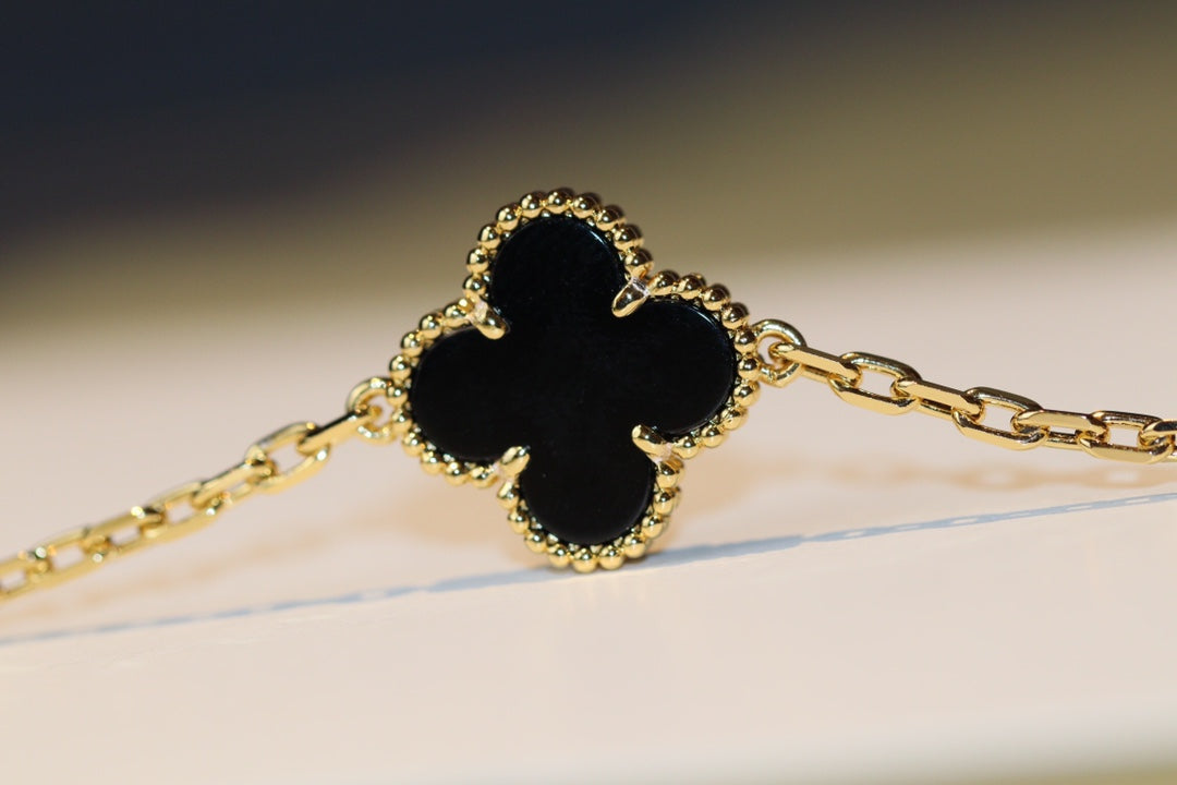??MIRA?¡¥CLOVER 20 MOTIFS ONYX ROSE GOLD