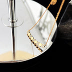 ??MIRA?¡¥BEE MY LOVE DIAMOND NECKLACE