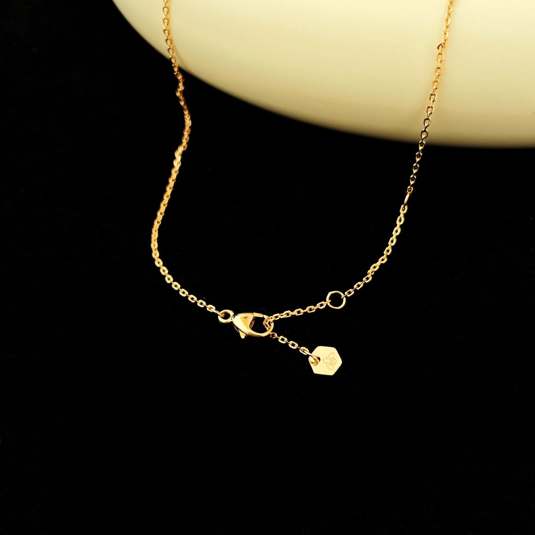 ??MIRA?¡¥BEE MINI PEDANT DIAMOND NECKLACE