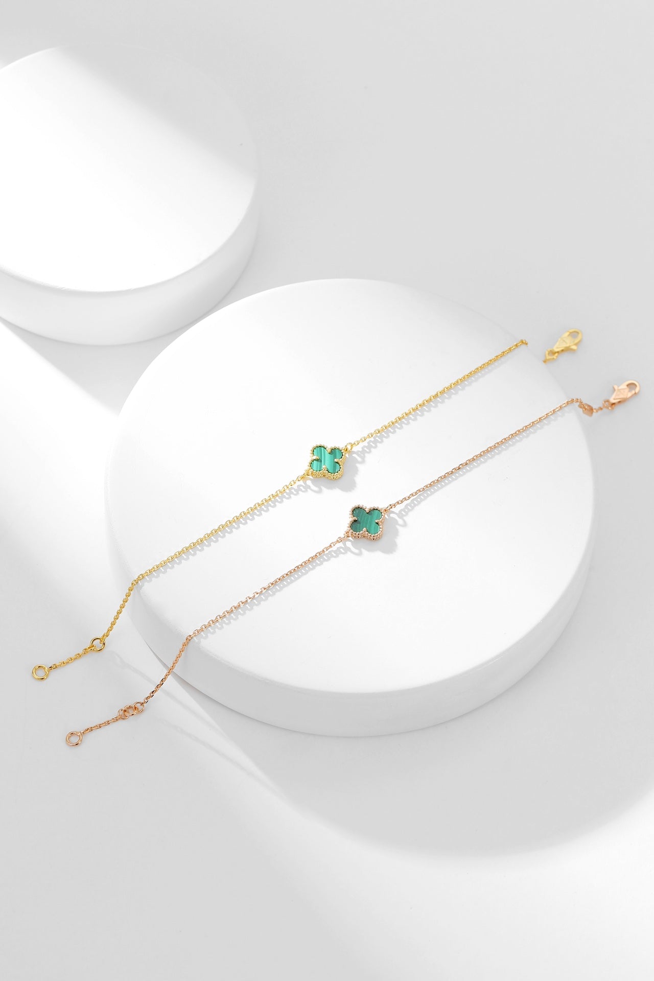 ??MIRA?¡¥CLOVER BRACELET MALACHITE 1 MOTIF