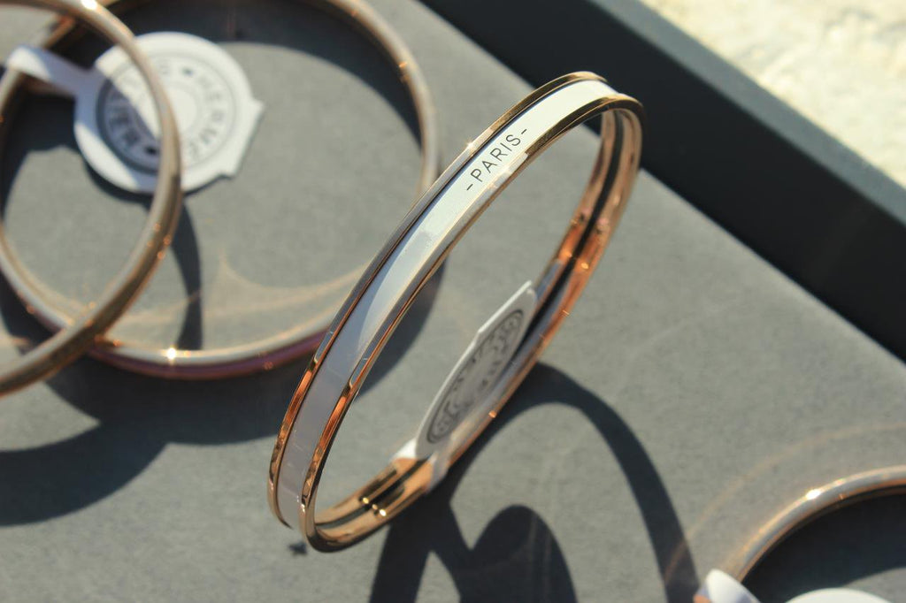 ??MIRA?¡¥HM UNI BANGLE BAG